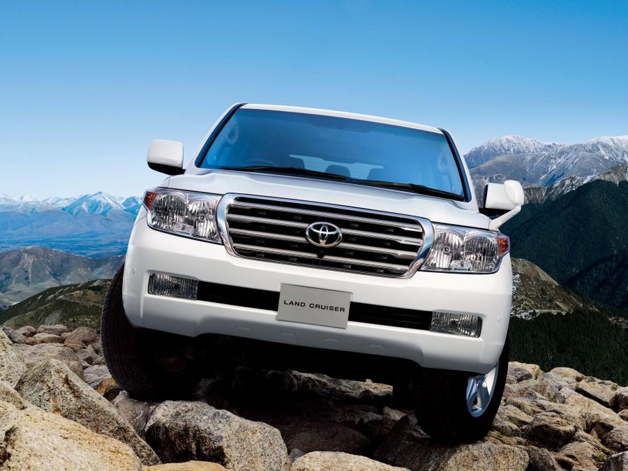  Toyota Land Cruiser 200 2007 года  (JP) (фото 10 из 19)